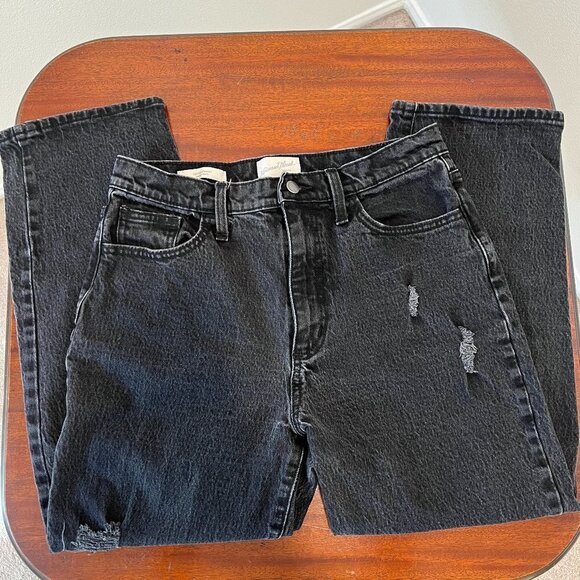 Universal Thread Black Distressed Vintage Straight Jeans - Size 10/30R -NWOT - Picture 1 of 5